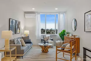 908 N 46th St, Seattle, WA 98103 - Photo 8