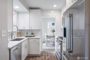 5232 38th Ave NE, Seattle, WA 98105 - Photo 10