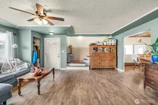 4008 118th St E, Tacoma, WA 98446 - Photo 6