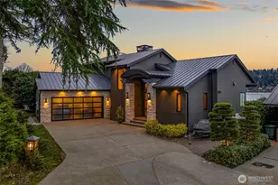 5629 Pleasure Point Ln SE, Bellevue, WA 98006 - Photo 2