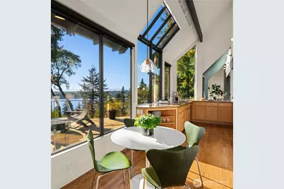 7515 SE 76th Street, Seattle, WA 98040 - Photo 10