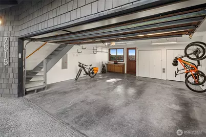 7515 SE 76th Street, Seattle, WA 98040 - Photo 30