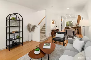 1139 Bradner Pl S, Seattle, WA 98144 - Photo 2