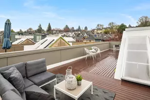 1139 Bradner Pl S, Seattle, WA 98144 - Photo 18