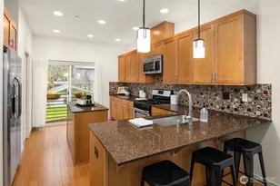 1139 Bradner Pl S, Seattle, WA 98144 - Photo 6