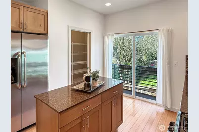 1139 Bradner Place S, Seattle, WA 98144 - Photo 8