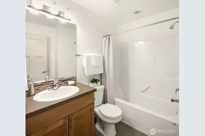 1139 Bradner Place S, Seattle, WA 98144 - Photo 16