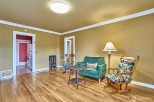 403 Alabama St, Bellingham, WA 98225 - Photo 6