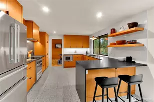 19616 44th Pl NE, Lake Forest Park, WA 98155 - Photo 10