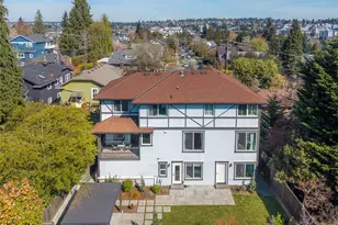 421 NE 60th St, Seattle, WA 98115 - Photo 38