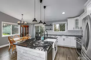 8618 74th Dr NE, Marysville, WA 98270 - Photo 6