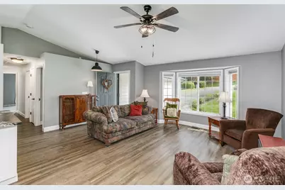 8618 74th Drive NE, Marysville, WA 98270 - Photo 10