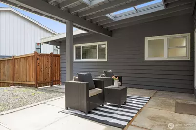 334 157th Avenue NE, Bellevue, WA 98008 - Photo 26