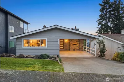 3232 26th Avenue W, Seattle, WA 98199 - Photo 1