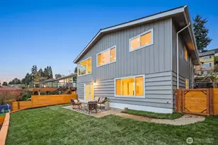 3232 26th Ave W, Seattle, WA 98199 - Photo 24