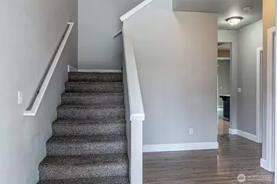 917 NE Burton Ray Street NE, Lacey, WA 98516 - Photo 12