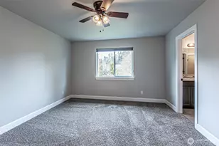 917 NE Burton Ray Street NE, Lacey, WA 98516 - Photo 16