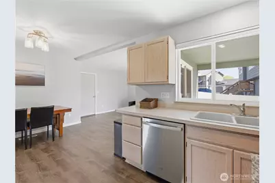 657 S Lawler Avenue, East Wenatchee, WA 98802 - Photo 8