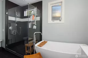 11307 NE 68th St, Kirkland, WA 98033 - Photo 30