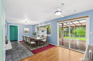 18930 66th Pl W, Lynnwood, WA 98036 - Photo 8