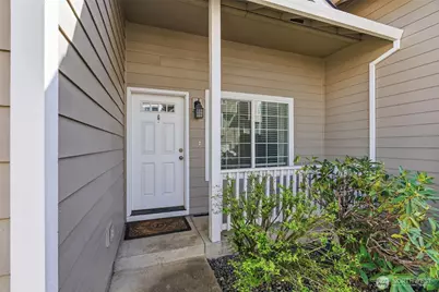 722 NW Meadow Ridge Lane, Camas, WA 98607 - Photo 2
