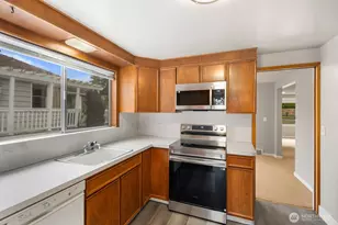 4731 49th Ave NE, Seattle, WA 98105 - Photo 12