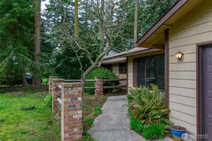 2068 Pine Wood Way, Oak Harbor, WA 98277 - Photo 28