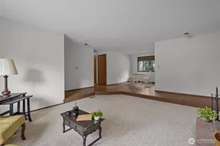 2068 Pine Wood Way, Oak Harbor, WA 98277 - Photo 6