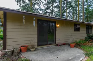 2068 Pine Wood Way, Oak Harbor, WA 98277 - Photo 34
