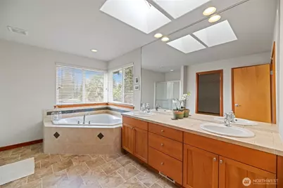 11906 SE 277th Street, Kent, WA 98030 - Photo 22