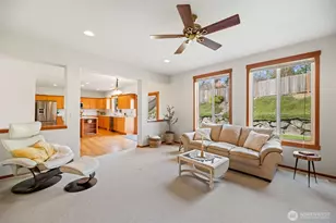 11906 SE 277th St, Kent, WA 98030 - Photo 14