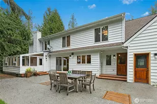 10235 Battle Point Dr NE, Bainbridge Island, WA 98110 - Photo 24