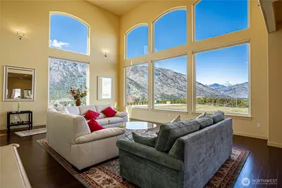 555 Loop Avenue, Manson, WA 98831 - Photo 8