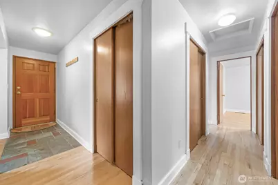 146 NE 165th Street, Shoreline, WA 98155 - Photo 14