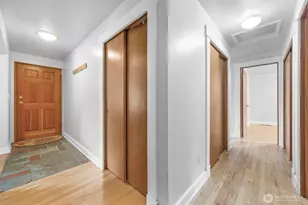 146 NE 165th St, Shoreline, WA 98155 - Photo 14