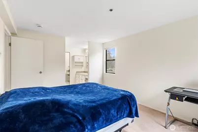 25131 98th Place S #E201, Kent, WA 98030 - Photo 16