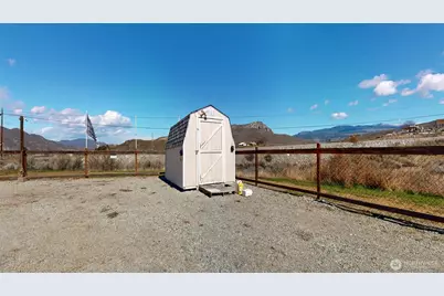 32 Valley View Drive, Tonasket, WA 98855 - Photo 36