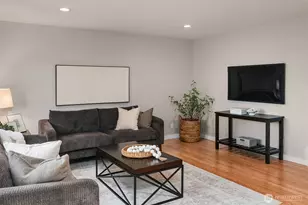 8608 196th St SW, Edmonds, WA 98026 - Photo 12