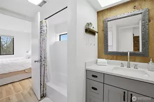 5642 California Ave SW, Seattle, WA 98136 - Photo 18