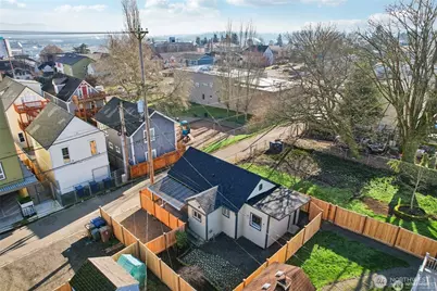 1213 S J Street, Tacoma, WA 98405 - Photo 1