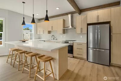 2302 E Pike Street, Seattle, WA 98122 - Photo 4