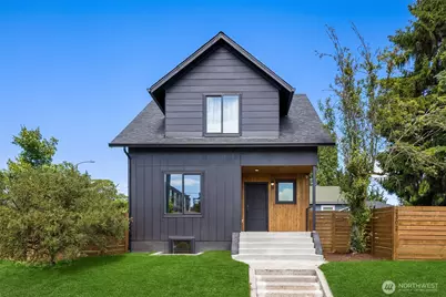 2302 E Pike Street, Seattle, WA 98122 - Photo 2