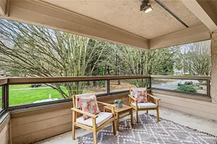 10101 SE 3rd St, Bellevue, WA 98004 - Photo 20