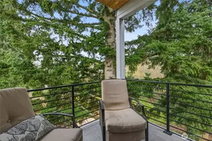 10429 7th Ave SW, Seattle, WA 98146 - Photo 14