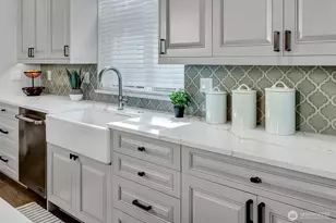 7709 Greenridge Ct SE, Snoqualmie, WA 98065 - Photo 8