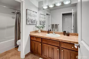 7709 Greenridge Ct SE, Snoqualmie, WA 98065 - Photo 16