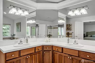 7709 Greenridge Court SE, Snoqualmie, WA 98065 - Photo 22