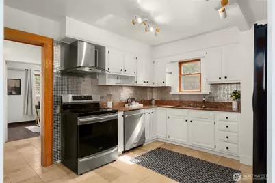 5009 S Alaska Street, Seattle, WA 98118 - Photo 10