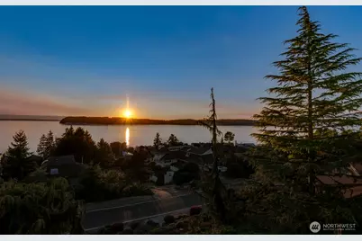 10413 66th Place W, Mukilteo, WA 98275 - Photo 8