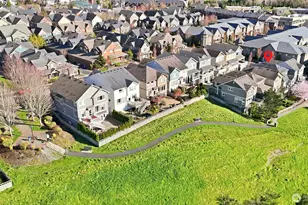 1757 9th Ct NE, Issaquah, WA 98029 - Photo 2